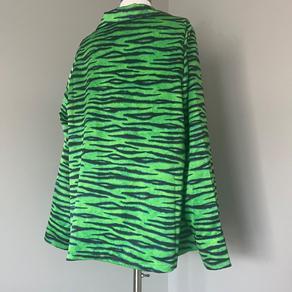 Savage x Fenty Rhianna Animal Print Green Zebra Silky Pajama Blazer Top 2X - Picture 5 of 14